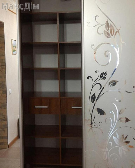 Оренда Гараж/паркомісце на Злуки пр. 9/10 поверх Ternopil' - photo 9