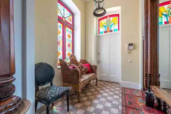 Оренда Квартира 3-кімнатна, 1/3 поверх на Гоголя ул., 5 Одесса