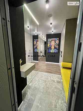 Продаж Квартира 2-кімнатна, 9/26 поверх на Причальная ул. Kiev