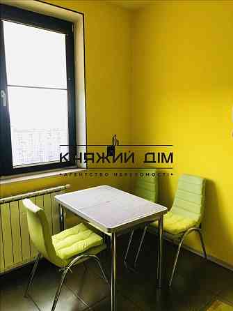 Оренда Квартира 1-кімнатна, 21/25 поверх на Героев Сталинграда просп./Володимира Івасюка просп Киев