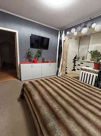 Продаж Квартира 3-кімнатна, 9/10 поверх на Володимира Івасюка вул., д. 39а Київ