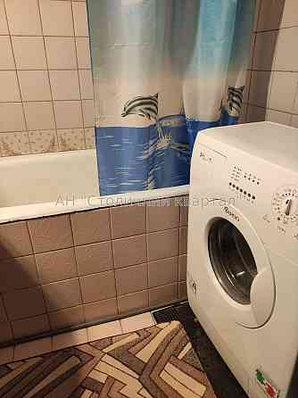 Оренда Гараж/паркомісце на Оболонський пр-т, 22Б 2/9 поверх Київ