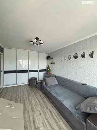 Продаж Квартира 2-кімнатна, 14/16 поверх на Булгакова вул., д. 15А Kiev