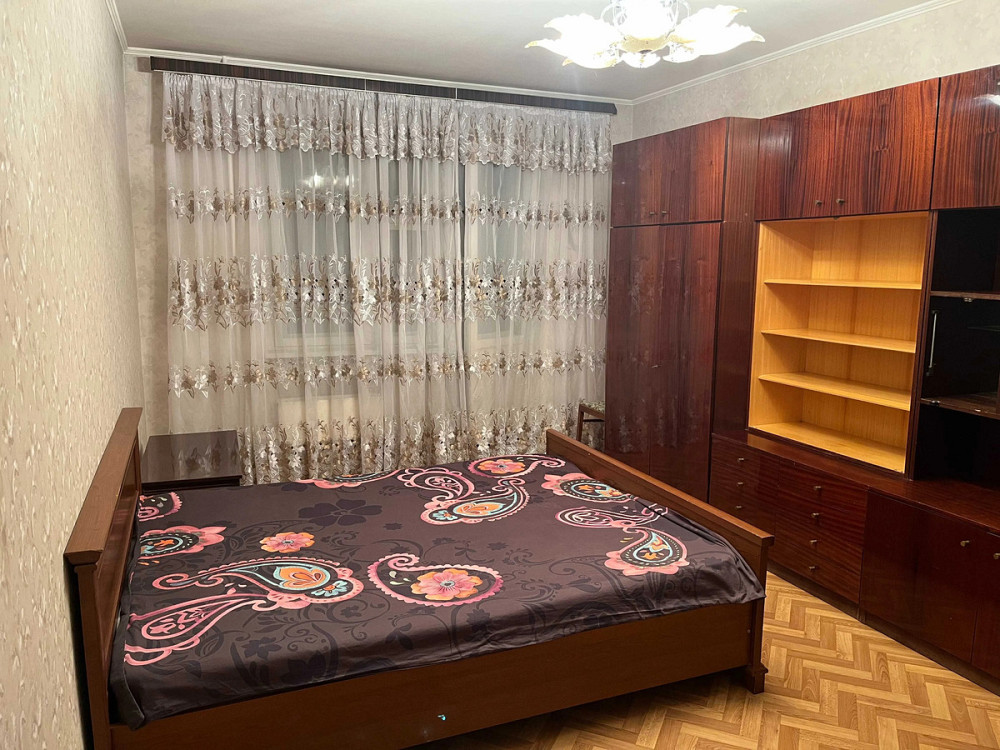 Оренда Квартира 2-кімнатна, 8/10 поверх на вул. Срібнокільська, 24 Київ - фото 2