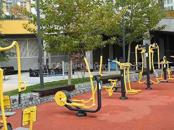 Продаж Будинок 1-кімнатний на Микільсько-Слобідська вул., 10 Kiev