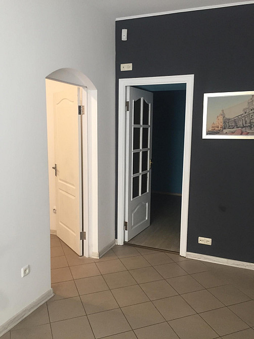 Оренда приміщення вільного призначення на вул. Вітвера Гартмана приміщень - 2, поверх - 1/3 Львів - фото 4