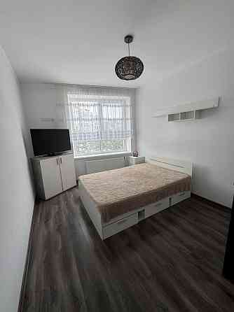 Продаж Квартира 3-кімнатна, 1/9 поверх на Калинова Слобода Krykhivtsi