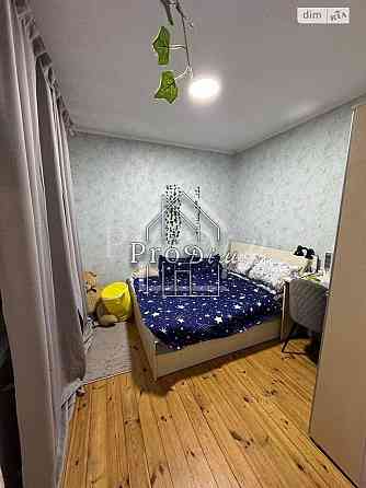 Продаж Будинок 5-кімнатний на Пасічна вул., 8/2 Kiev