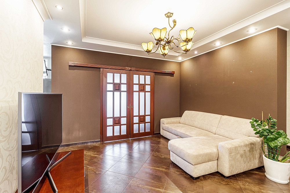 Продаж Квартира 3-кімнатна, 21/25 поверх на Валерія Лобановського вул., д. 4а Kiev - photo 1