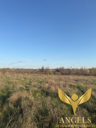 Продаж земельної ділянки Для будівництва приватного житлового будинку площа 9.3 сот H72C+MH, Кіровоградська міськрада, Кіровоградська область, 25000 Кропивницький