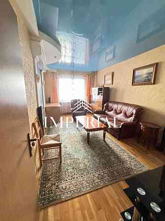 Продаж Квартира 3-кімнатна, 11/22 поверх на вул. Драгоманова Kiev