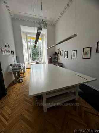 Продаж Квартира на площадь Галицька Львів