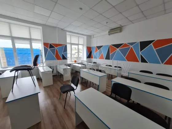 Здається Офісні приміщення площа 280.4 кв.м 7-й поверх Київ Хрещатик 7/11 Київ