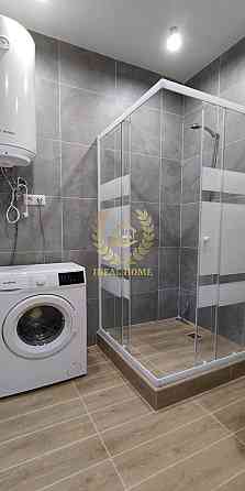 Продаж Квартира 2-кімнатна на Харьковское шоссе, 19 Kiev