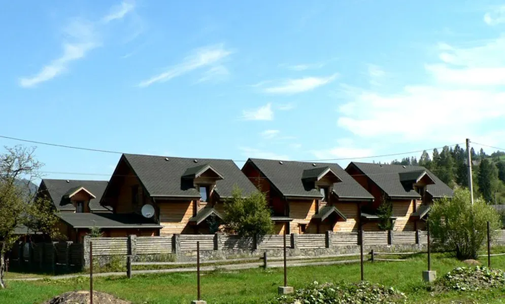 Продаж База відпочинку / готель площа 492 кв.м на захар беркут Славське - фото 2