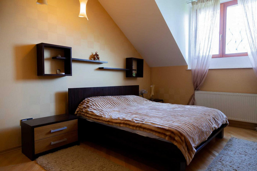 Продаж Будинок 6-кімнатний Navariia - photo 9