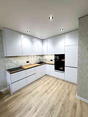 Продаж Квартира 1-кімнатна, 25/25 поверх на вул. Межова Kiev