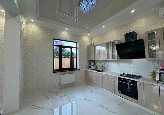 Продаж Будинок 4-кімнатний на ул. Неделина, 93Б Одеса