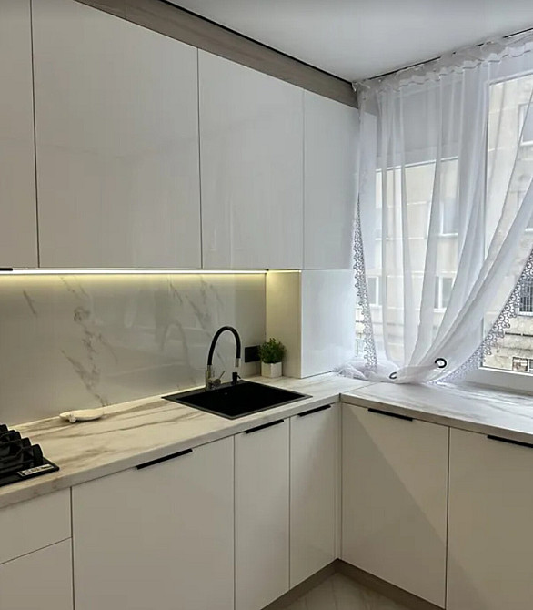 Продаж Квартира 3-кімнатна, 2/9 поверх на вул. Пирогова Тернопіль - фото 8