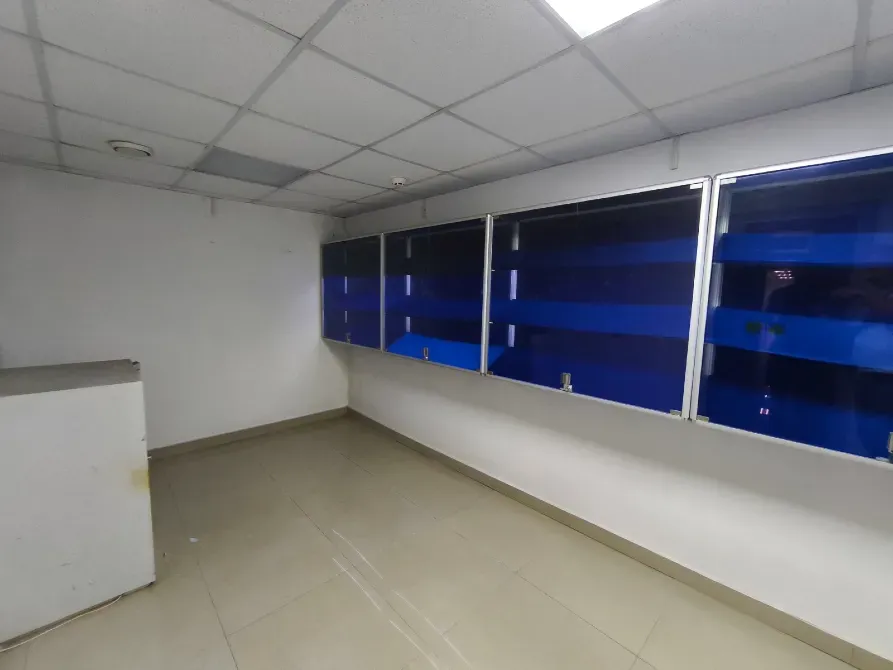 Здається Офісні приміщення площа 500 кв.м 1-й поверх Ужгород Чендея 40 Ужгород - фото 13