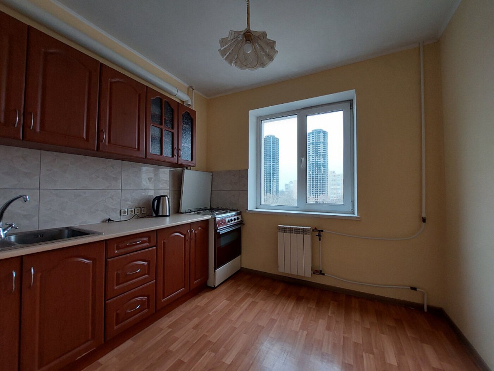 Оренда Квартира 3-кімнатна, 7/9 поверх на проспект Романа Шухевича (Генерала Ватутина), д.8 Киев - изображение 8