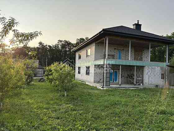 Продаж Будинок 5-кімнатний на вул. Науки Харьков