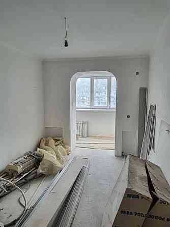 Продаж Квартира 3-кімнатна, 8/10 поверх на Мира пр., 5 Дніпро