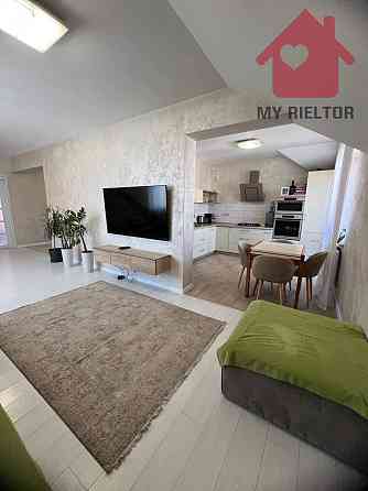 Продаж двоповерхової квартири по вул.Єньківська Uzhhorod