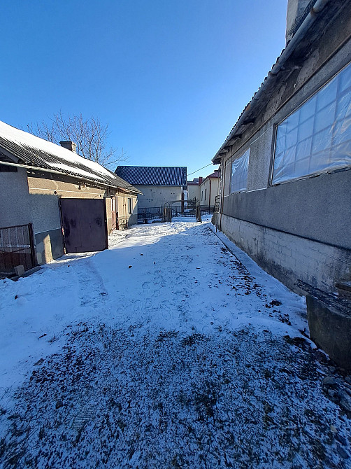 Продаж земельної ділянки з будинком у центрі Великих Гаїв  - фото 8