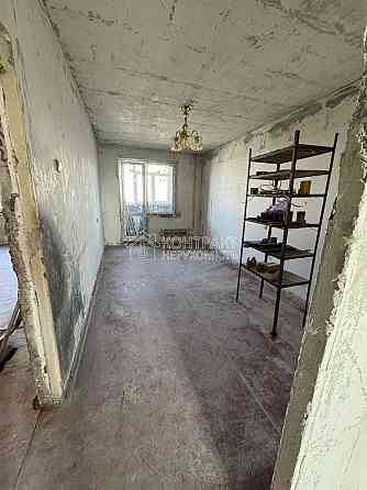 Продаж Квартира 3-кімнатна, 7/9 поверх на вул. Амосова Kharkiv