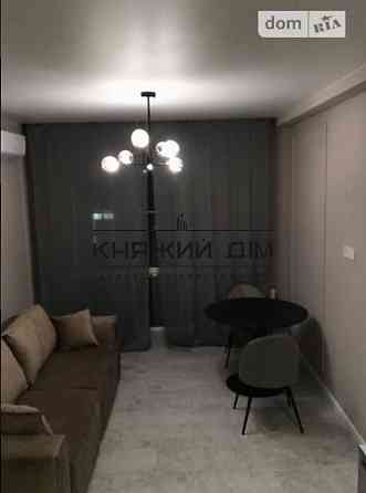 Продаж 1к Квартира 42 кв.м Максимовича ул. Київ