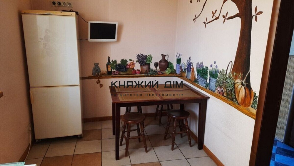 Оренда відмінного 2-поверхового будинку в с. Хотів. Код № 139167 Хотів - фото 13