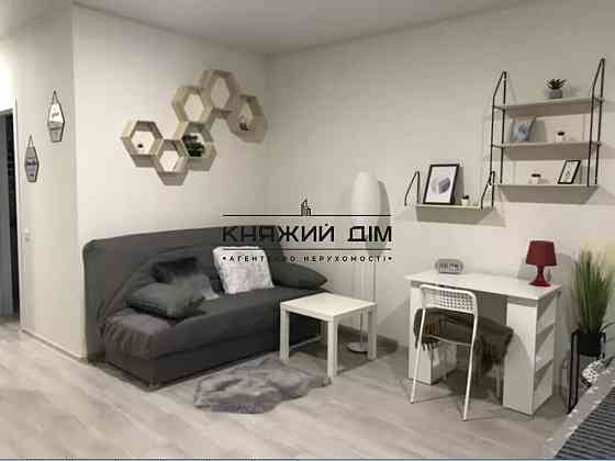 Оренда Квартира 1-кімнатна, 15/25 поверх на Предславинская ул. Київ