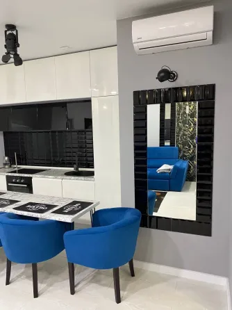 For sale 2-room Apartment 76 sq.m новодворянский Dnipro