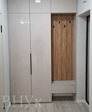 Продаж Квартира 1-кімнатна, 5/8 поверх на вул. Львівська Ternopil'