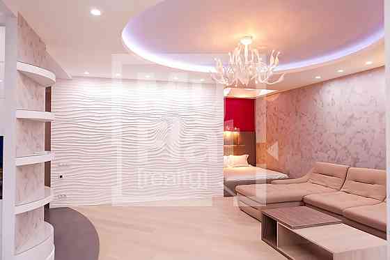 Оренда Квартира 1-кімнатна, 8/27 поверх на вул. Леси Украинки Kiev