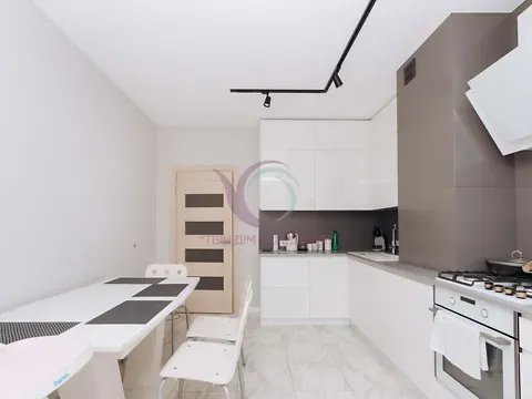 Продаж 2к Квартира 76 кв.м Садгірська вулиця 3Ж Чернівці - фото 13