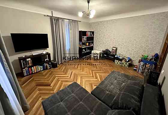 Продаж роздільної 2-х к. квартири Севастопільська Площа. № 21146489 Київ