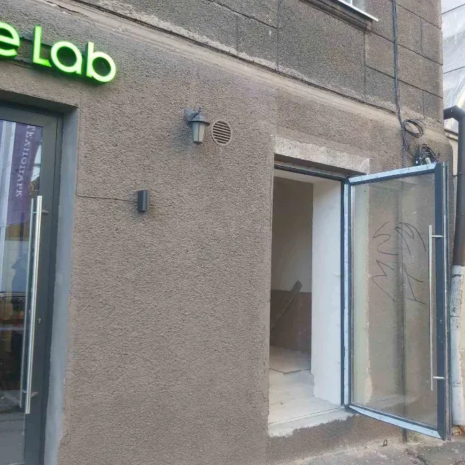 Продажа Помещение в жилом доме площадь 33 кв.м 1-й этаж на Смаль-Стоцького Львов - изображение 2