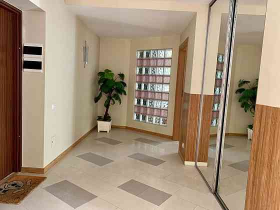 Оренда Квартира 2-кімнатна, 4/10 поверх на ул. Татарская, 7 Київ