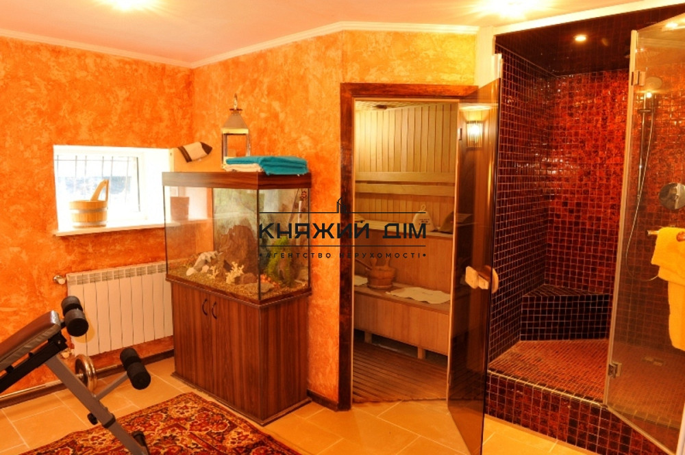 ЕСТЬ ГЕНЕРАТОР!!! Шикарный Дом в с. Святопетровское. Код объекта № 135640  - фото 18