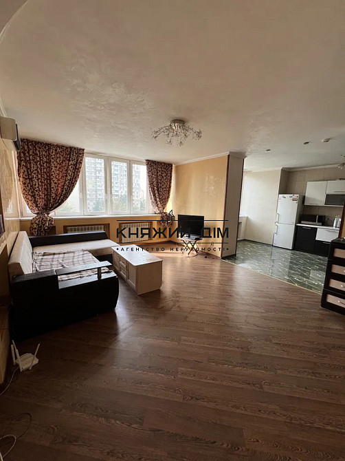 Продаж 2-к квартири 88 м2, Срібнокільська 1, ЖК Корона Київ - фото 12