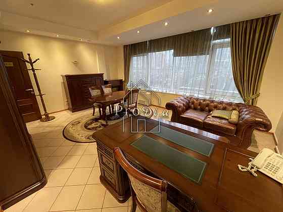 Оренда Будинок 4-кімнатний на Антоновича вул., 172 Kiev