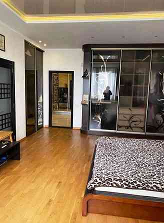 Трехкомнатная квартира на проспекте Шевченко Одесса