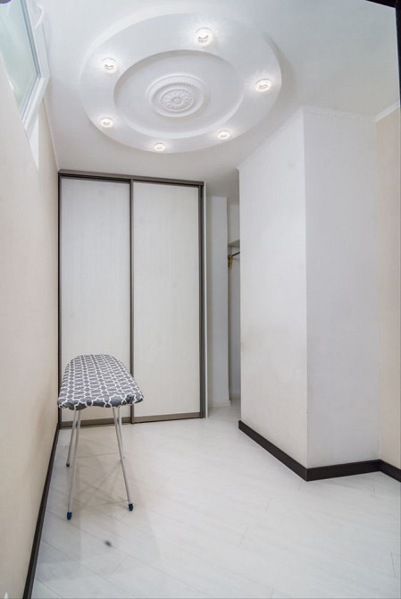 Продаж Квартира 2-кімнатна, 20/36 поверх на Соборності вул., д. 30 Киев - изображение 4