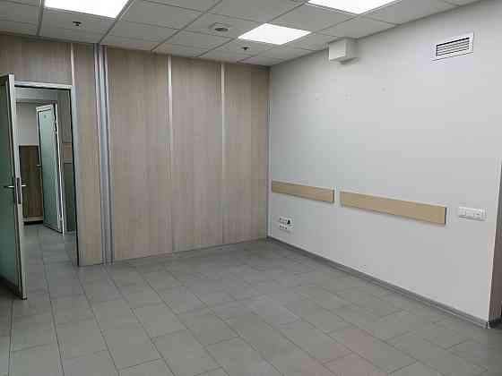 Оренда офісне приміщення на улица Антоновича (Горького), д.172 приміщень - 5, поверх - 5/20 Київ