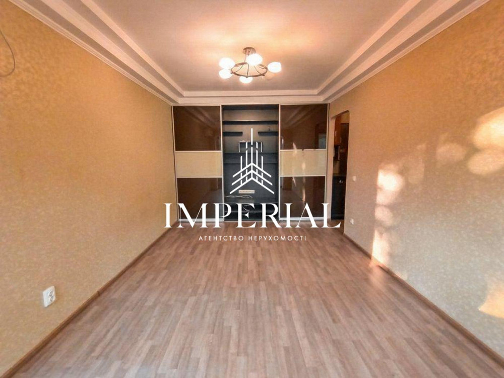 Продаж 1к Квартира 36 кв.м Миколи Міхновського вул. Київ - фото 1