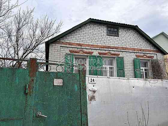 Продаж Будинок 4-кімнатний на вул. Основянский Kharkiv