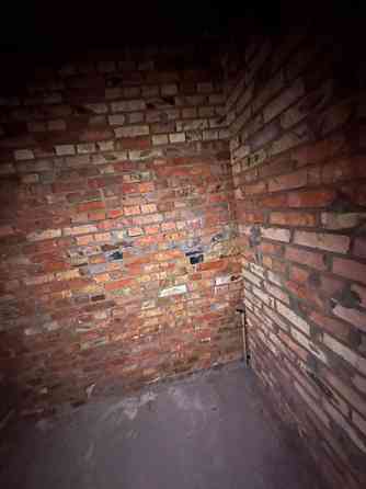 Продаж Квартира 1-кімнатна, 2/4 поверх на провулок радистів, 18 Kiev