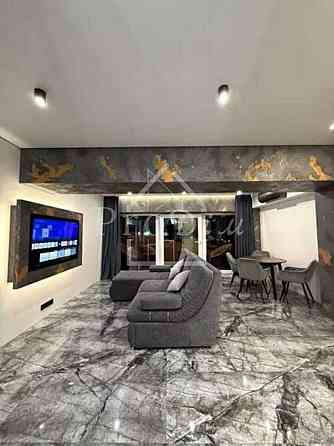 Оренда Квартира 1-кімнатна, 7/12 поверх на Нижній Вал вул., 27 Киев